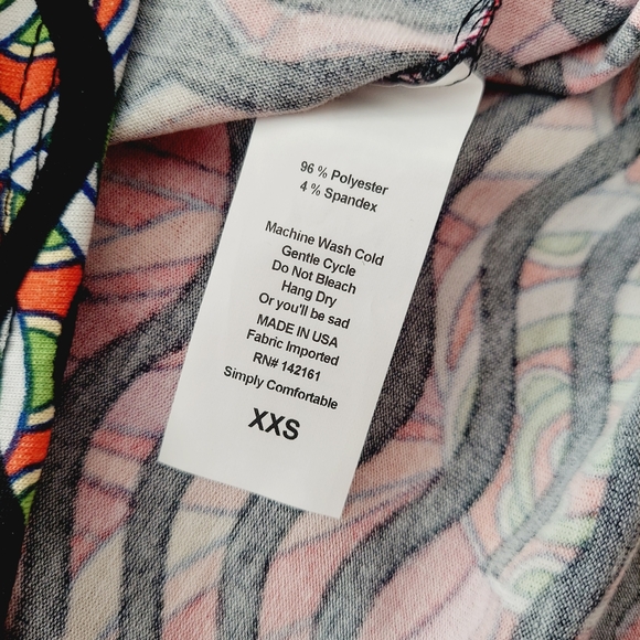 NWT LulaRoe Irma Floral Tunic Top Short Sleeve XXS - Picture 6 of 8